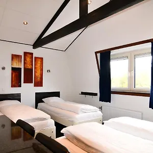 https://hotel-bienvenue.ihotelsrotterdam.com