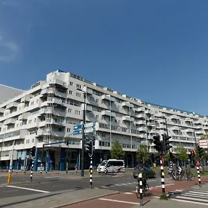 3* Couette-café Weena House